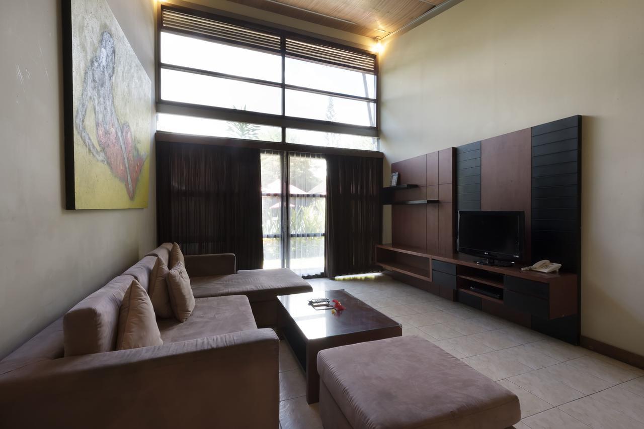 Villa Puri Ayu Санур Экстерьер фото