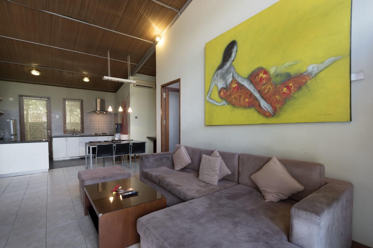 Villa Puri Ayu Санур Экстерьер фото